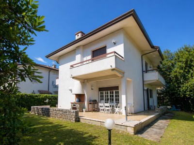 villa singola Fiumetto