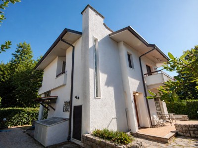 Dettagli immobile Villa Singola in Vendita a Pietrasanta