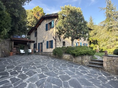 Dettagli immobile Casale in Vendita a Pietrasanta