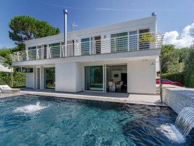 Dettagli immobile Villa Singola in Affitto a Massa