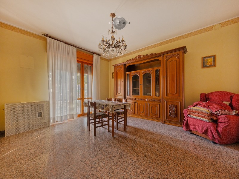 Foto immobile F 152 U6