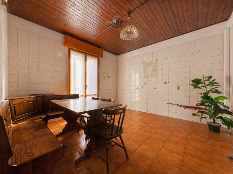 Foto immobile F 152 U6