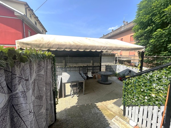 Foto anteprima F-132