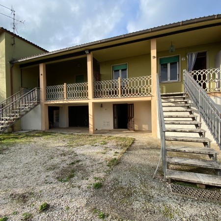 Elegante Porzione di Villa Bif