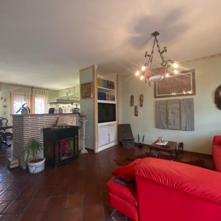 Ampia Villetta a schiera su tr