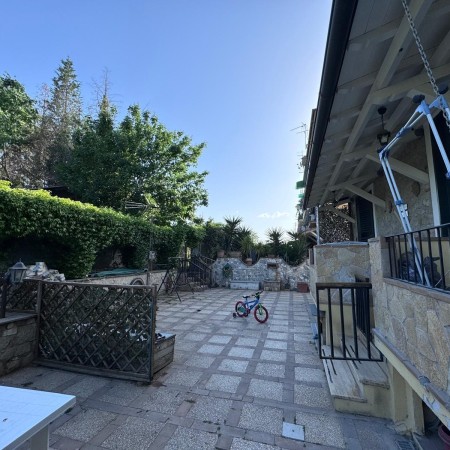 Villa Indipendente con Giardin