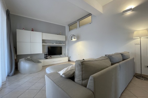 Appartamento In Affitto A Piet