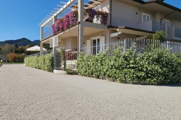 Villa Quadrifamiliare