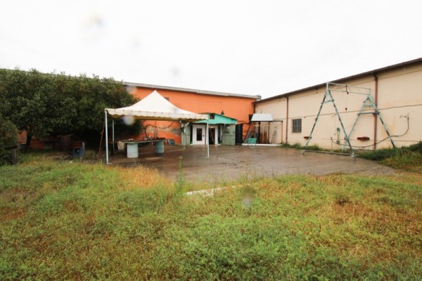 Capannone Industriale