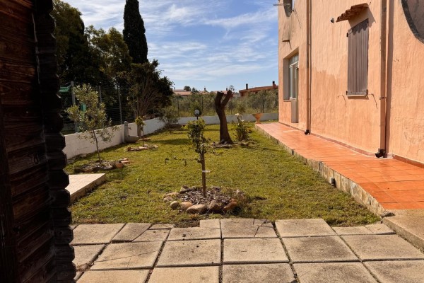 Casa Semi Indipendente
