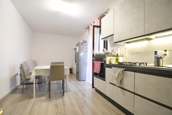 Appartamento In Vendita A Cagl