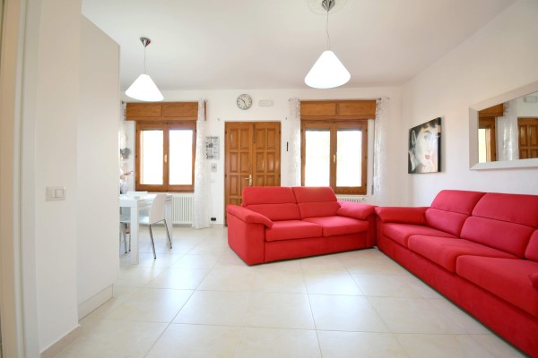 Casa Indipendente In Vendita A