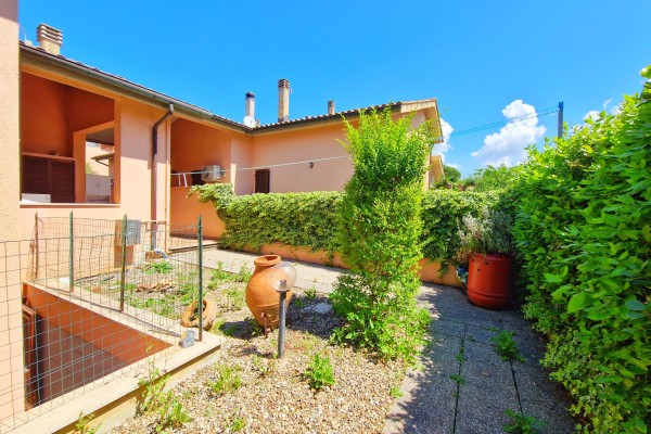 Villetta A Schiera In Vendita 