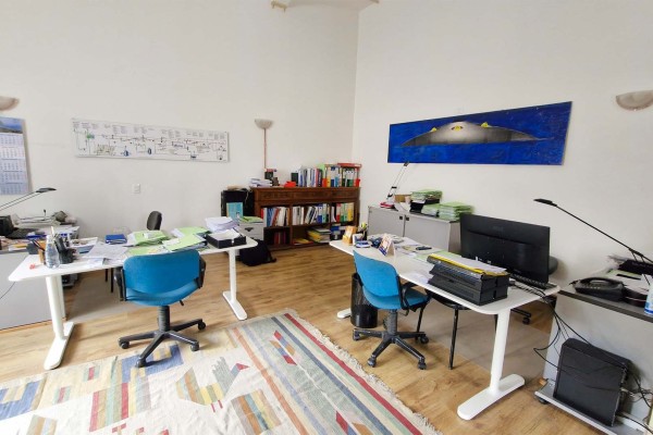 Ufficio In Vendita A Roè Volc