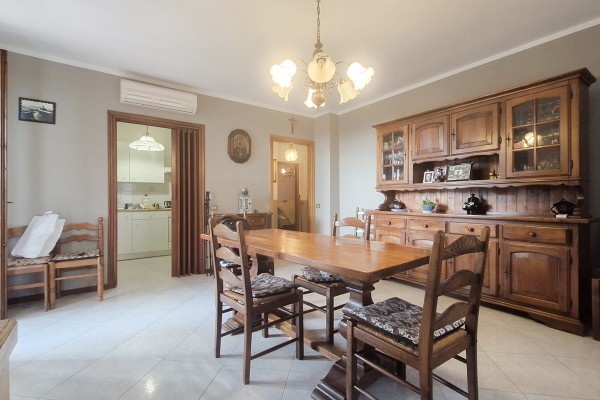 Porzione Di Casa In Vendita A 