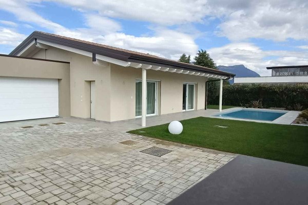 Villa Singola In Vendita A Soi