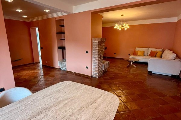 Appartamento In Vendita A Voba