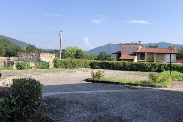 Box In Vendita A Muscoline