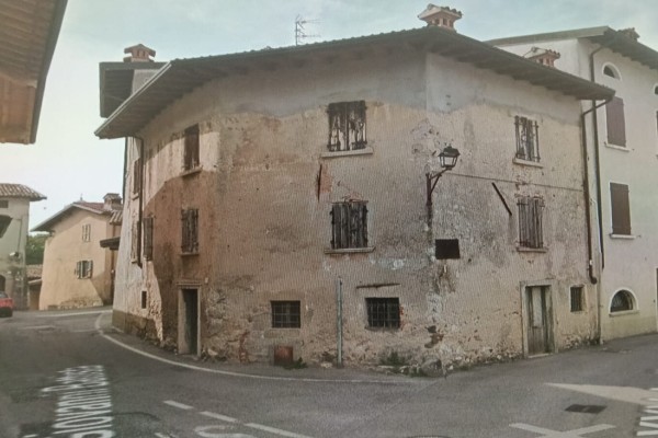 Rustico In Vendita A Puegnago 