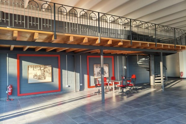 Locale Commerciale In Vendita 