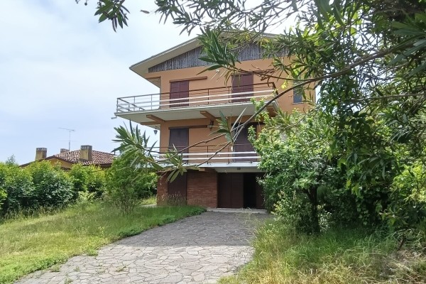 Villa Singola In Vendita A San
