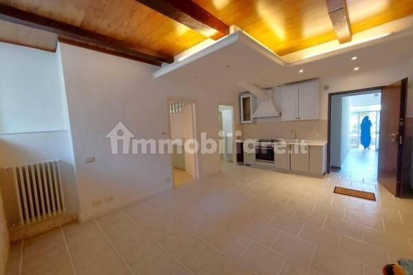 Appartamento In Vendita A Gard