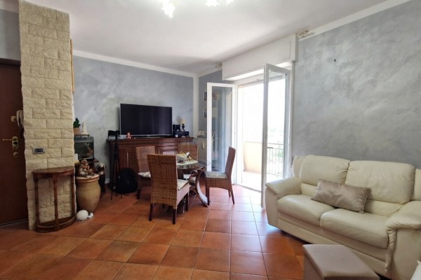 Appartamento In Vendita A Lona