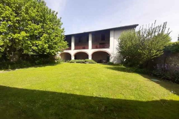Casale In Vendita A Bedizzole