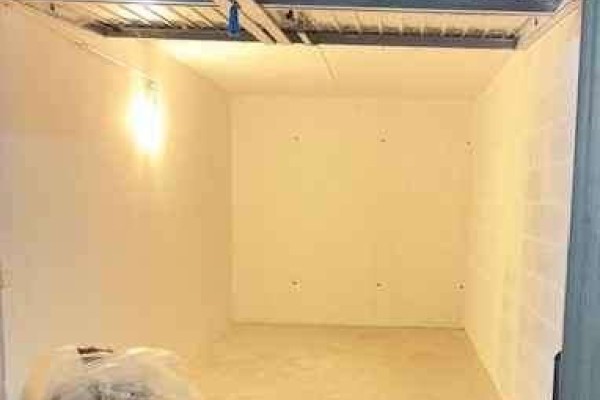 Box Auto In Vendita A Bedizzol