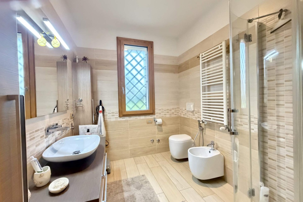 Bagno piano terra