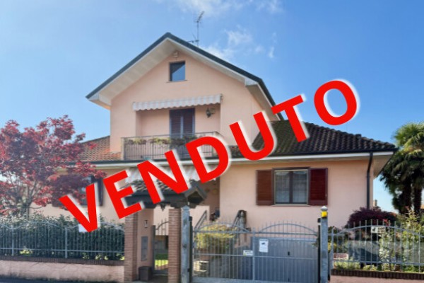 Villa Singola In Vendita A Vel