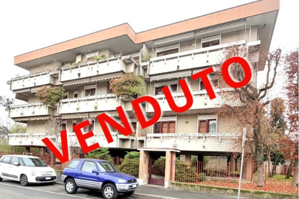 Appartamento In Vendita A Rozz