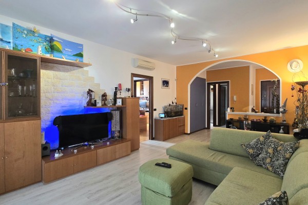 Appartamento In Vendita A Piev