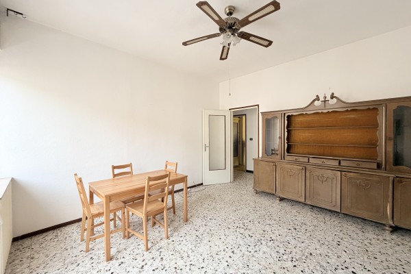 Casa Semi Indipendente In Vend