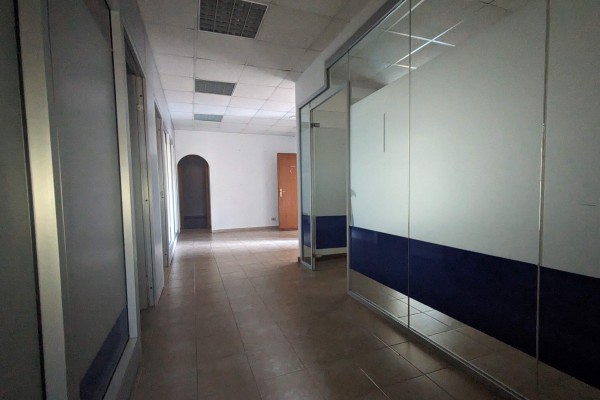 Ufficio In Affitto A Roma