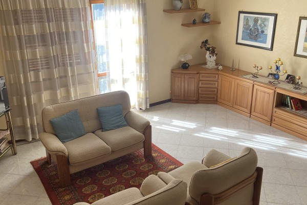 Villa Quadrifamiliare