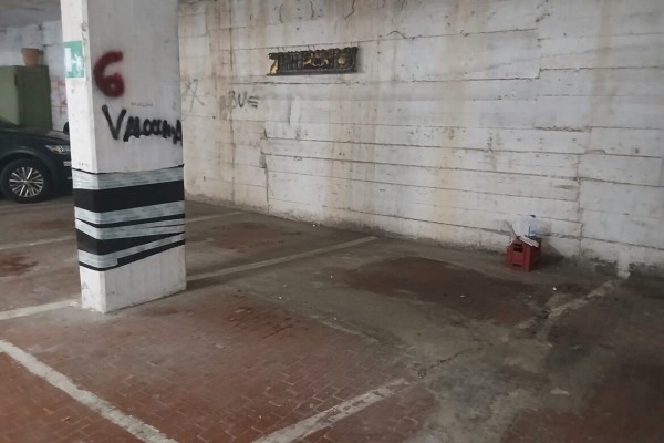Posto Auto In Vendita A Roma