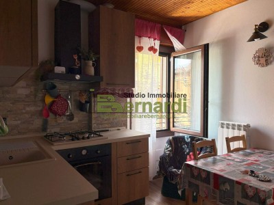 Appartamento al secondo piano ...