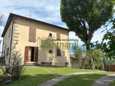 Appartamento  al piano terra c...