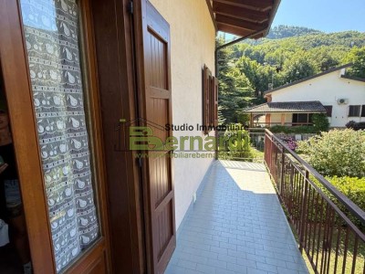 Appartamento in Vendita a Montecreto 1 