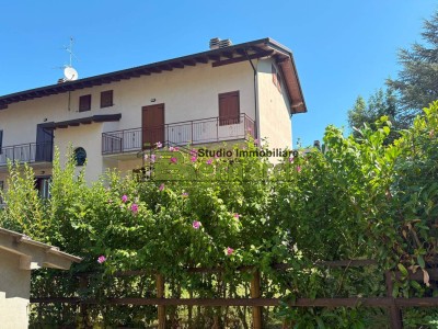 Appartamento in Vendita a Montecreto 0 