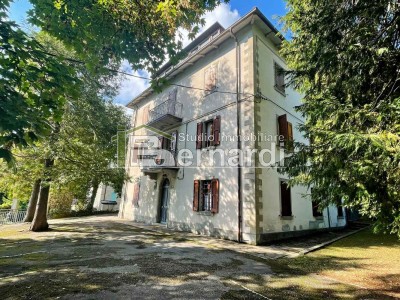 APPARTAMENTO DI MONTAGNA RISTR...