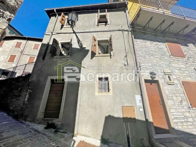 Terratetto - Terracielo in Vendita a Montecreto 0 