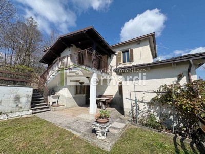 Abitazione indipendente con gi...