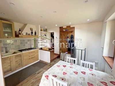 Abitazione semi indipendente c...