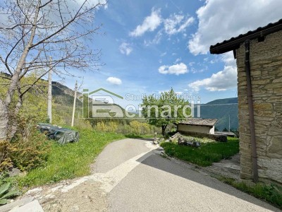 Rustico in Vendita a Fanano 1 