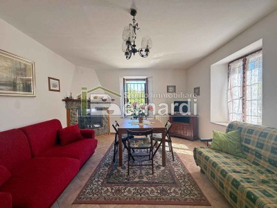 Appartamento al piano terra co...