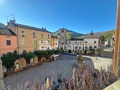 Appartamento con terrazzo nel ...