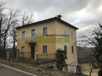 Casa Indipendente in Vendita a Lama Mocogno 1 