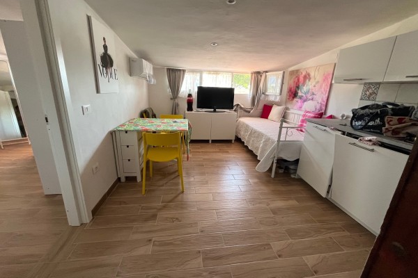 Mansarda In Vendita A Camaiore